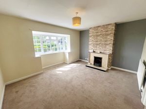 Living Room - click for photo gallery